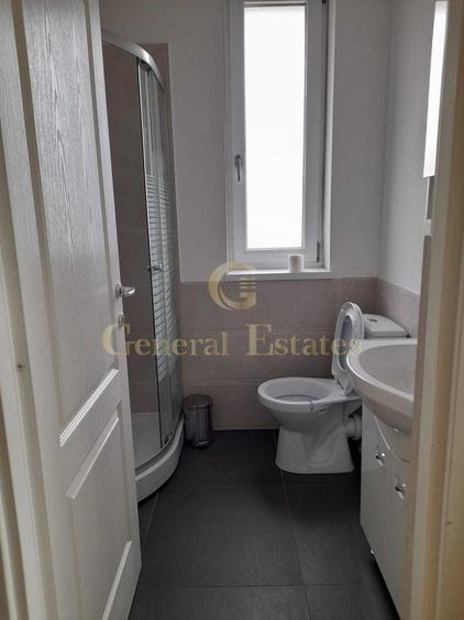 Casă individuală cu 4 camere cu Teren 250 Mp în Ghimbav