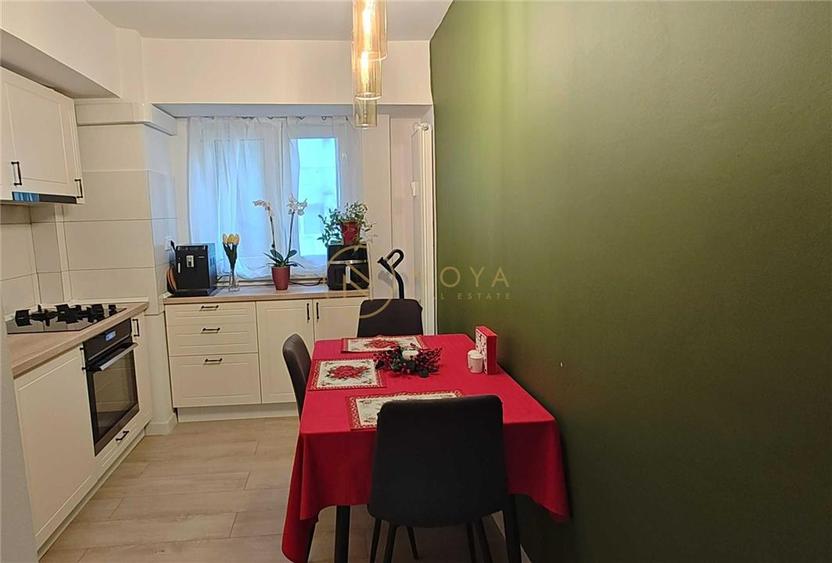 Apartament cu 4 camere decomandat, mobilat în Lujerului