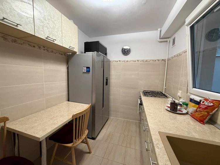 Apartament cu 2 camere decomandat, mobilat în Drumul Taberei