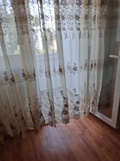 Apartament cu 2 camere decomandat, mobilat în Micro 13
