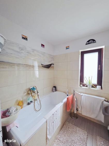 Apartament cu 3 camere în Miroslava