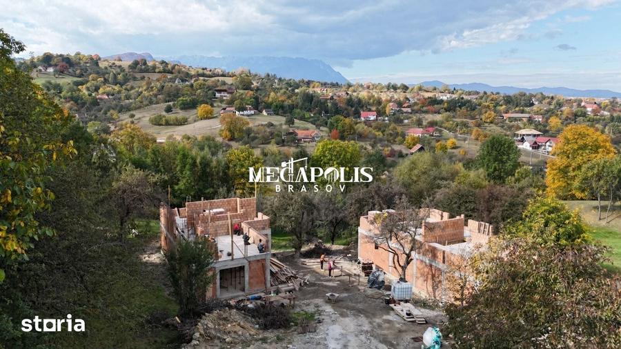 Casă cu 4 camere cu Teren 1000 Mp în Bran