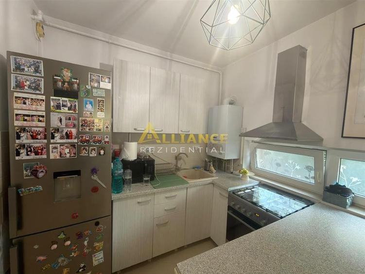 Apartament cu 2 camere decomandat, mobilat în Metalurgiei