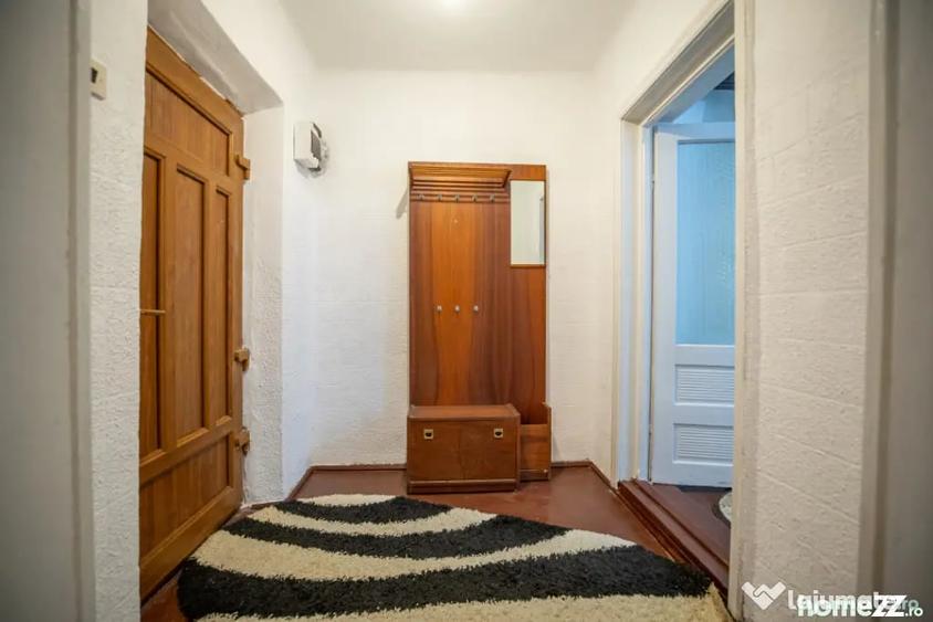 Casă cu 3 camere cu Teren 335 Mp în Sud
