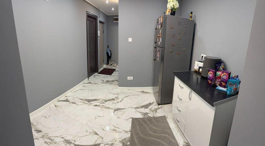 Apartament cu 3 camere decomandat, mobilat în Frumoasa