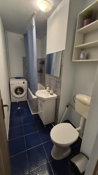 Garsonieră decomandată în Timpuri Noi