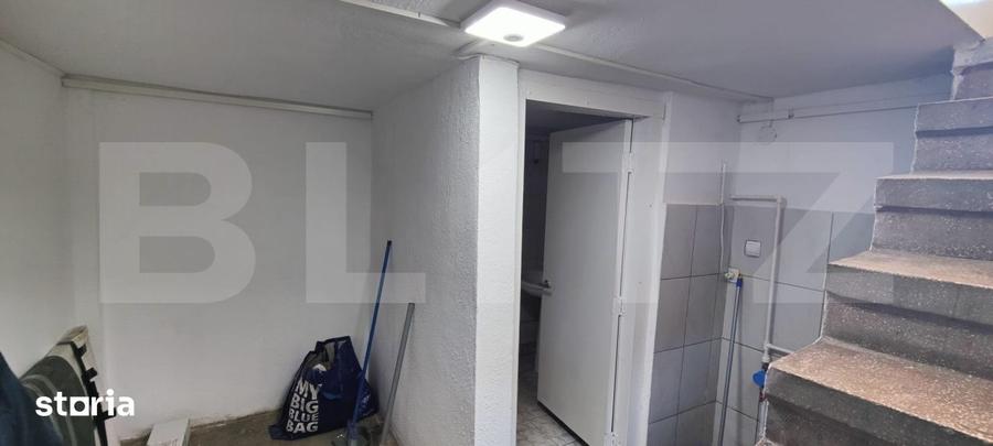 Spațiu comercial, de 50 mp, în Micro 5