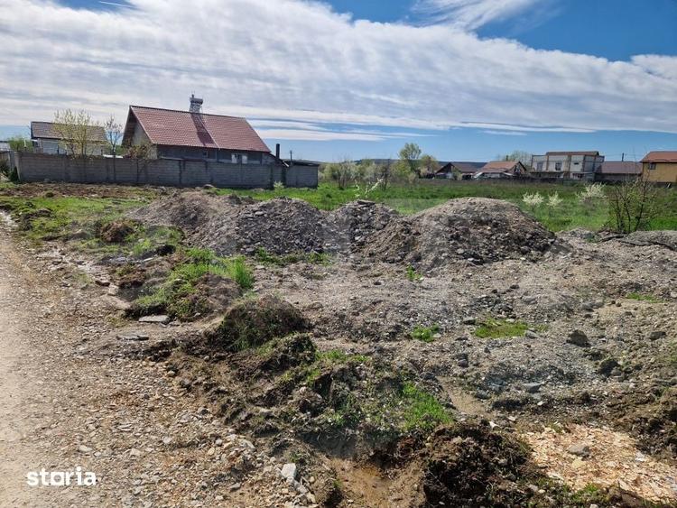 Teren de 1150 mp, în Central