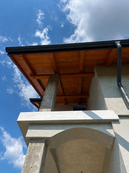 Casă cu 4 camere cu Teren 443 Mp în Holboca