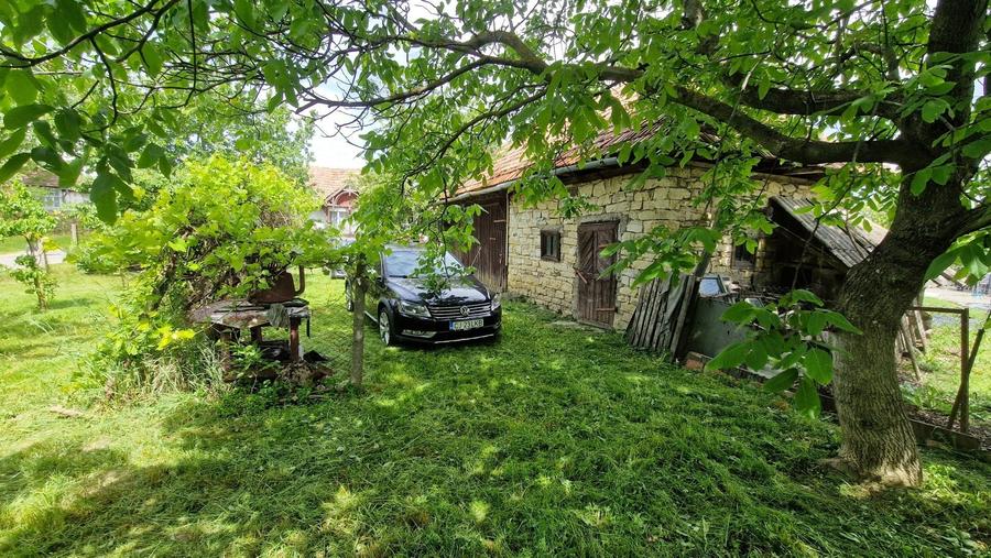Casă cu 2 camere în Aiton