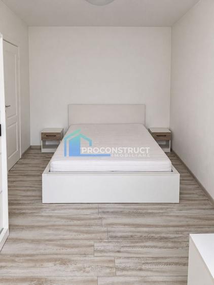 Apartament cu 2 camere semidecomandat, mobilat în Soarelui