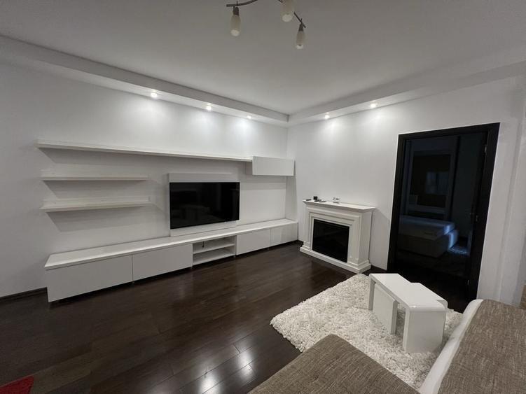 Apartament cu 2 camere semidecomandat în Central