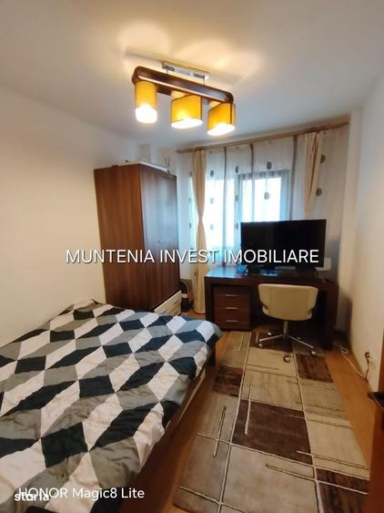 Apartament cu 3 camere decomandat în Central