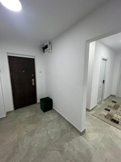 Apartament cu 2 camere decomandat în 1 Decembrie 1918