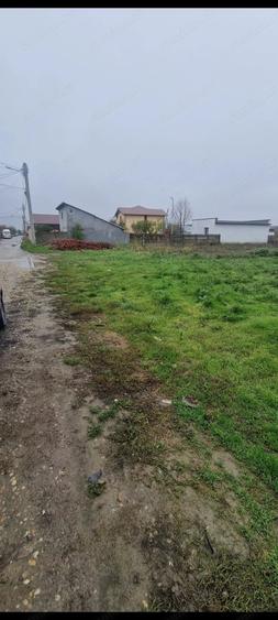 Teren de 1743 mp, în Central
