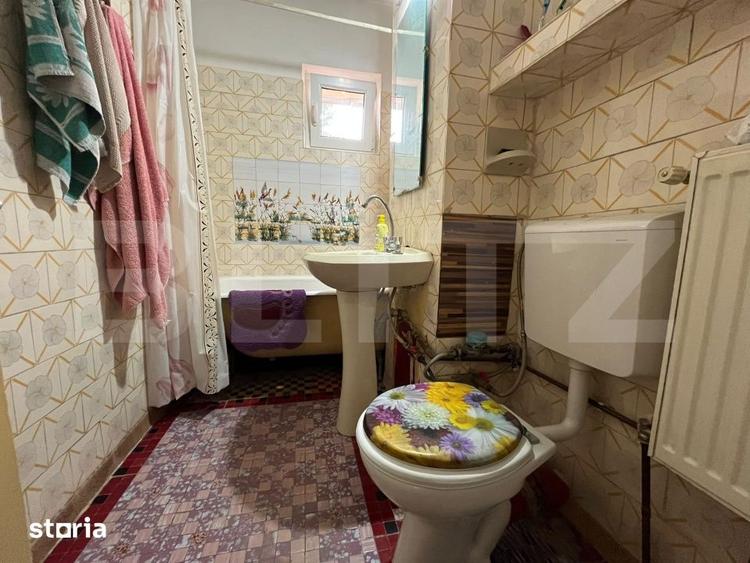 Apartament cu 3 camere decomandat în Micro 2