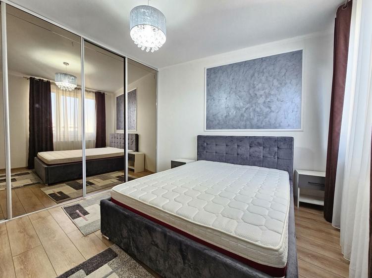 Apartament cu 2 camere semidecomandat, mobilat în Central
