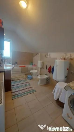 Casă cu 4 camere cu Teren 500 Mp în Central
