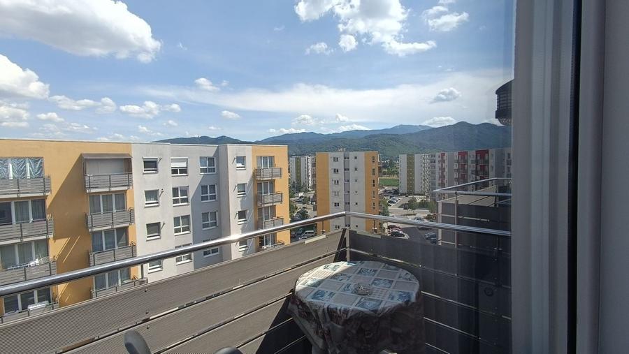 Apartament cu 2 camere decomandat în Bartolomeu