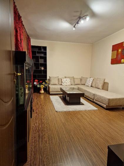 Apartament cu 2 camere decomandat în Mazepa 2
