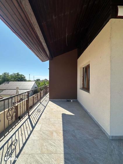 Casă cu 4 camere decomandat cu Teren 1048 Mp în Lucian Blaga