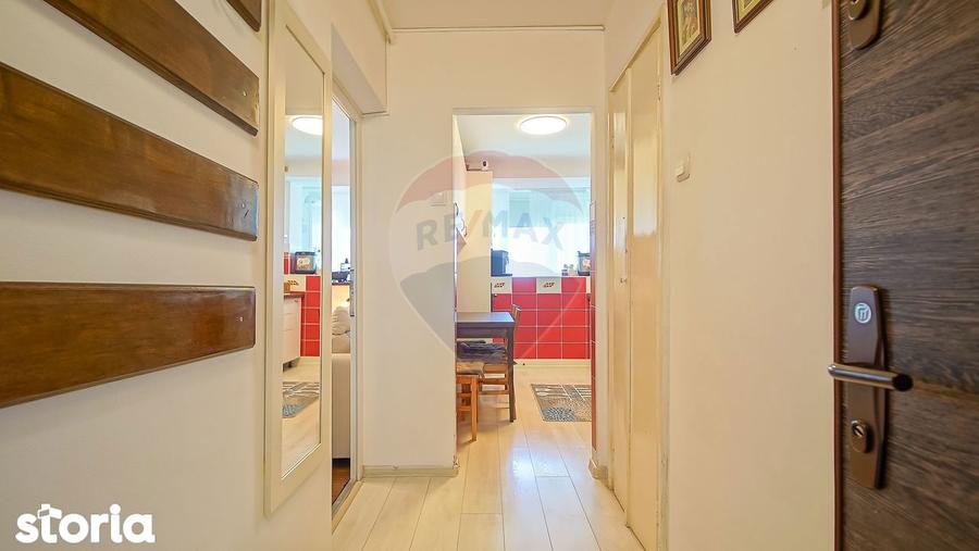 Apartament cu 3 camere, mobilat în Gării