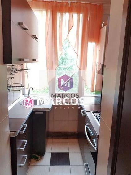 Apartament cu 2 camere decomandat în Cuptoare (Reșița)