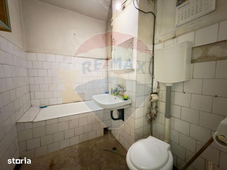 Apartament cu 2 camere decomandat în Faleză
