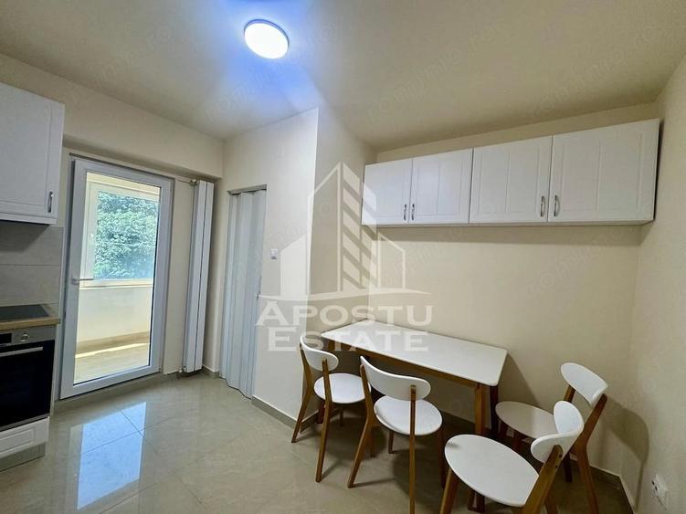 Apartament cu 2 camere decomandat în Aradului