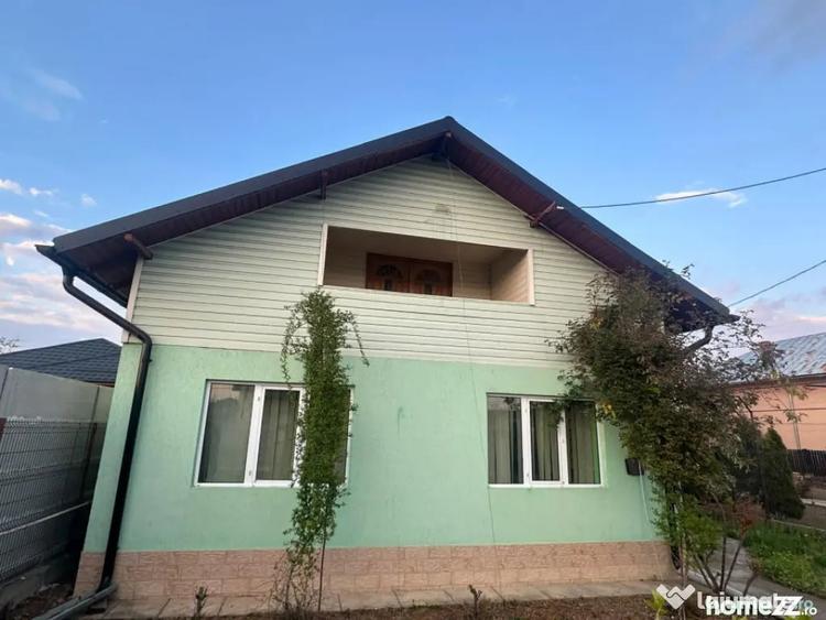 Casă cu 4 camere cu Teren 1105 Mp în Strejnicu