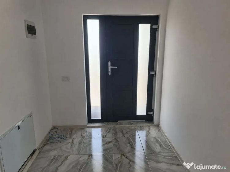 Casă cu 4 camere cu Teren 405 Mp în Vorovești