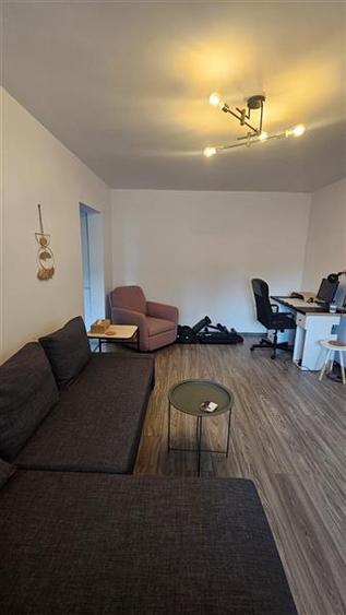 Apartament cu 2 camere semidecomandat, mobilat în Tineretului