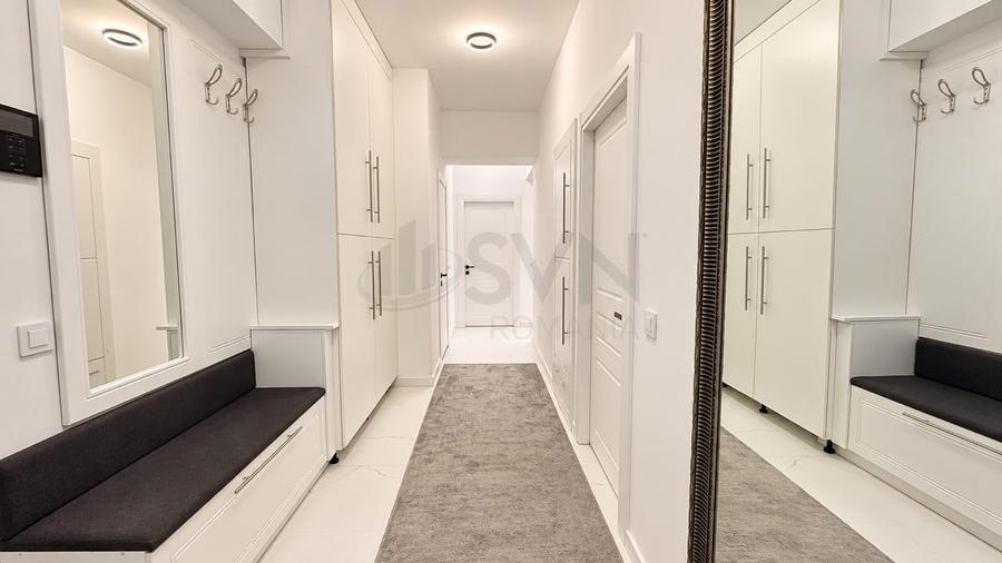 Apartament cu 4 camere decomandat, mobilat în Pipera