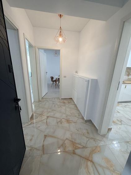 Apartament cu 2 camere decomandat în Berceni