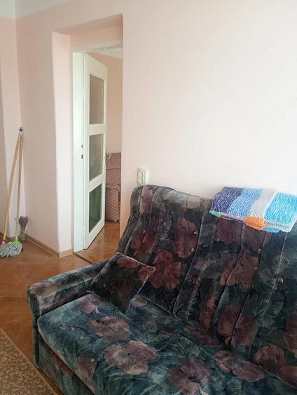 Apartament cu 2 camere decomandat în Spitalul Județean