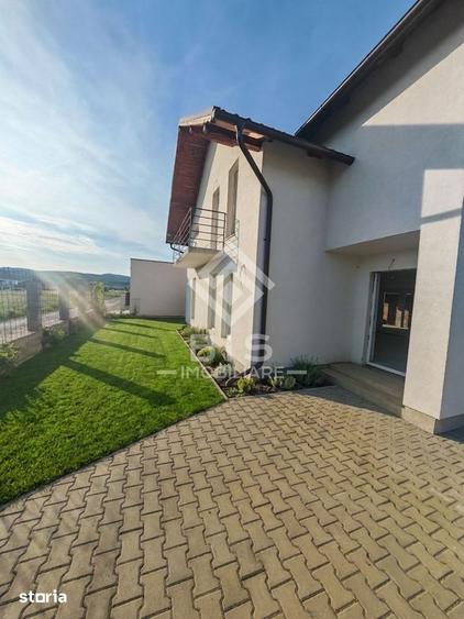 Casă cu 4 camere cu Teren 600 Mp în Unirea