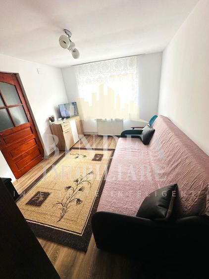 Casă individuală cu 3 camere cu Canalizare în Ronaț
