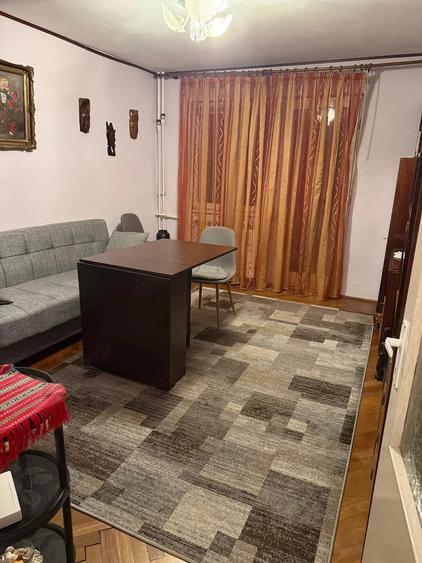 Apartament cu 3 camere decomandat în Nord