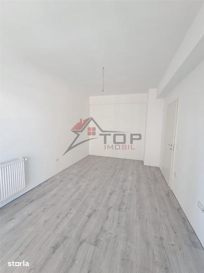 Garsonieră decomandată în Ciurea