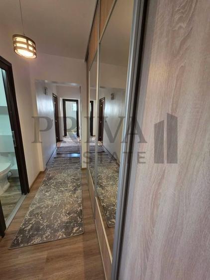 Apartament cu 3 camere decomandat, mobilat în Girocului