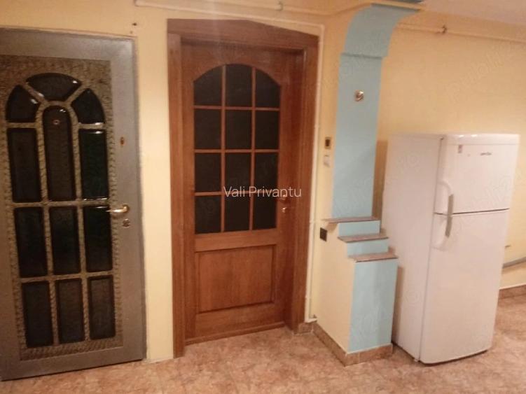 inchiriez apartament 2 camere