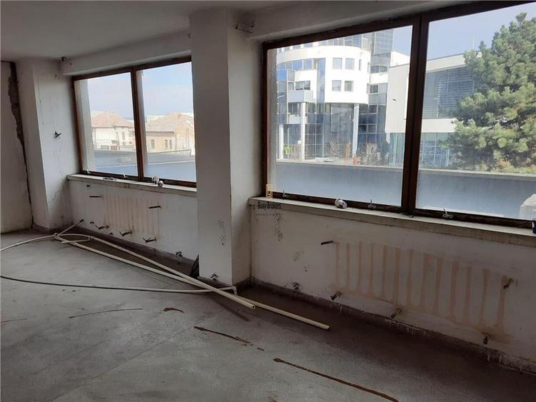 Spațiu comercial, de 150 mp, în Ultracentral