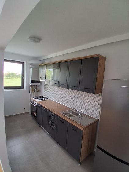 Apartament cu 2 camere decomandat în Străulești
