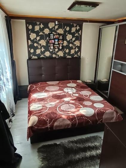 Casă individuală cu 3 camere cu Canalizare în Palas