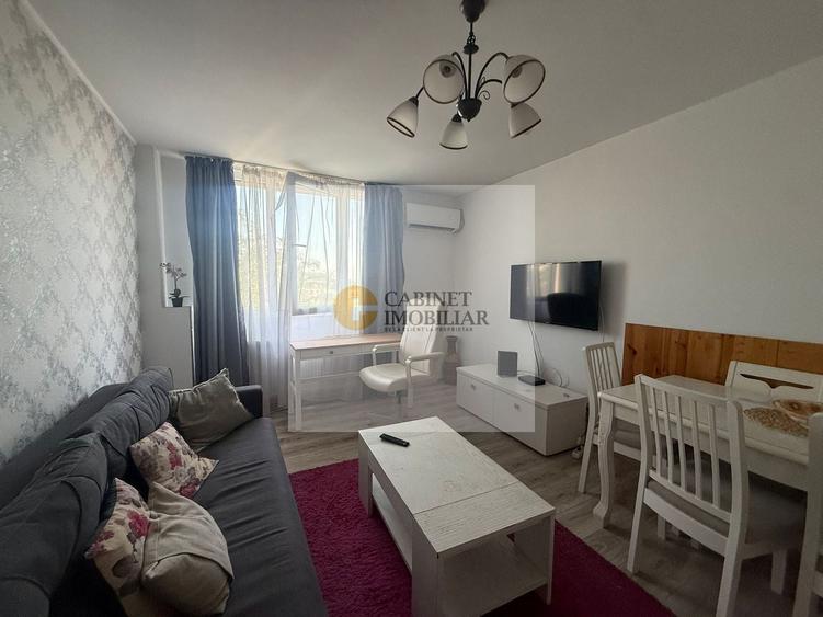 Apartament cu 2 camere semidecomandat, mobilat în Calea Victoriei