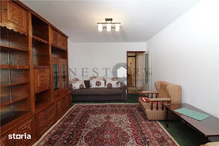 Apartament cu 2 camere decomandat în Zorilor