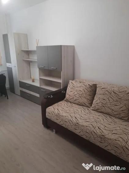 Garsonieră decomandată, mobilată în Zorilor