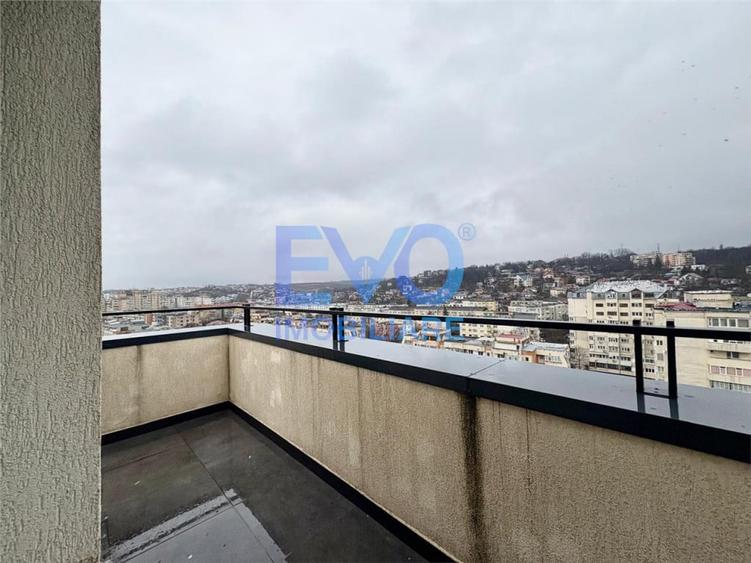 Apartament cu 3 camere decomandat în Moara de foc