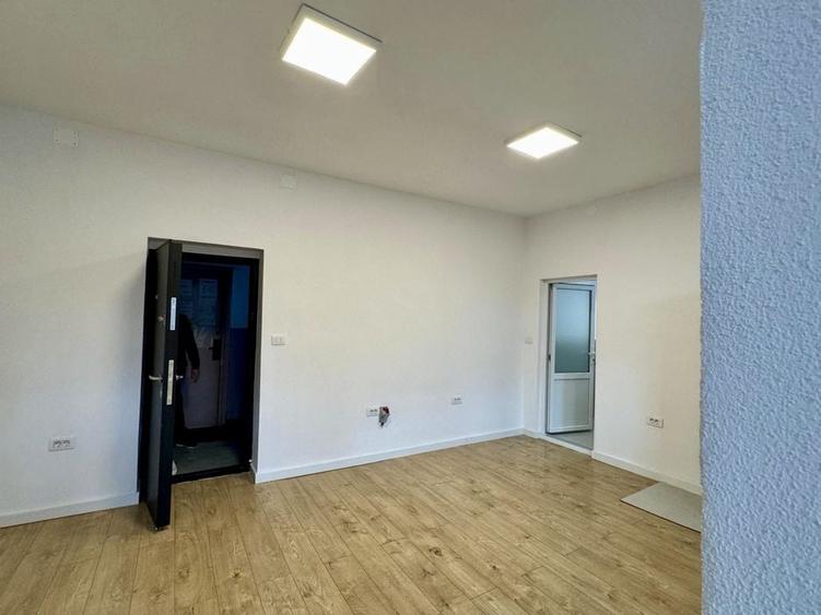 Spațiu comercial, de 28 mp, în Ultracentral