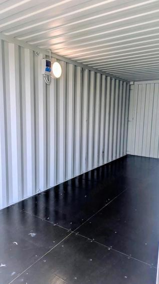 Spațiu comercial, de 14 mp, în Dumbrăvița